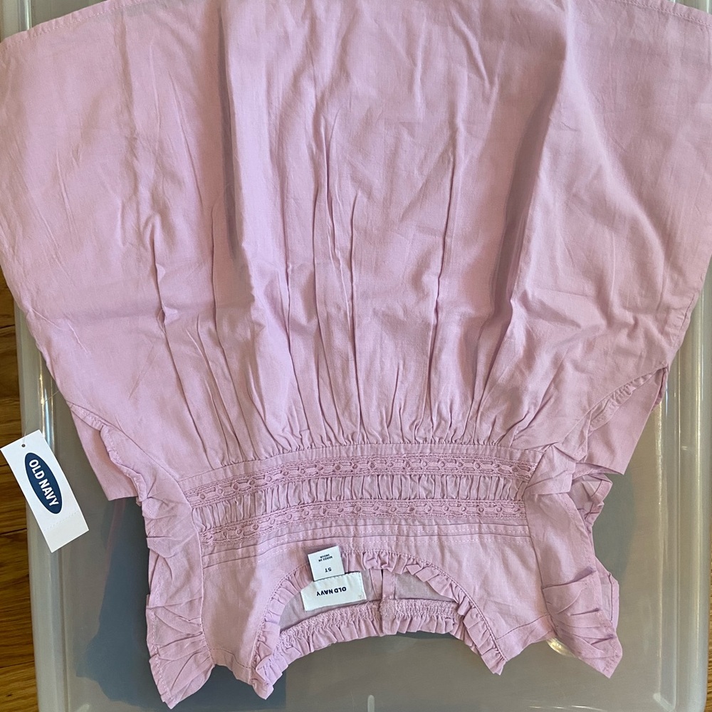 Old Navy NWT Top & Shorts - 5T